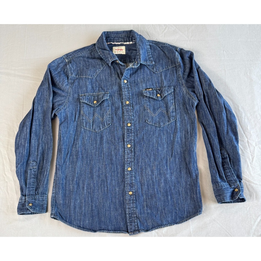 Wrangler Mens Denim Pearl Snap Shirt M Indigo Wash Blue Western W Pockets NEW